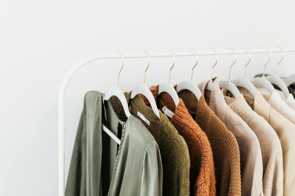Building a Mindful Capsule Wardrobe: Soft Summer & Soft Autumn Color&nbsp;Palette
